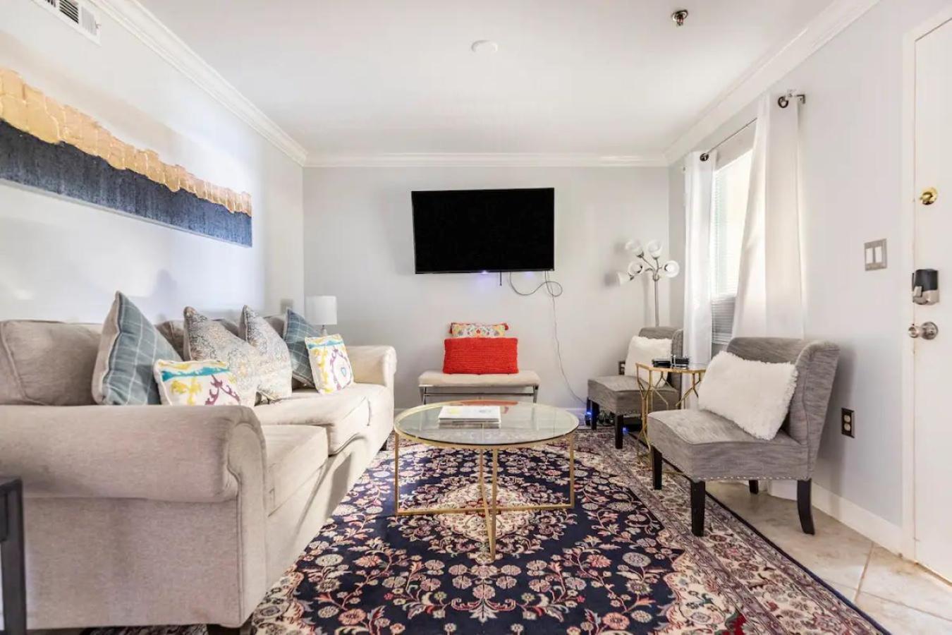 Cute Coastal Condo- 2 Bedrooms 2 Bathrooms- Pool, Hot Tub, Tennis, Pickleball *